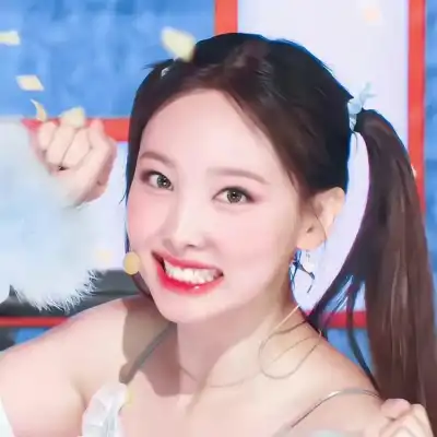 雍恨云